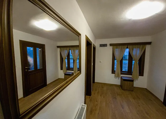 ралчевата къща * Elena